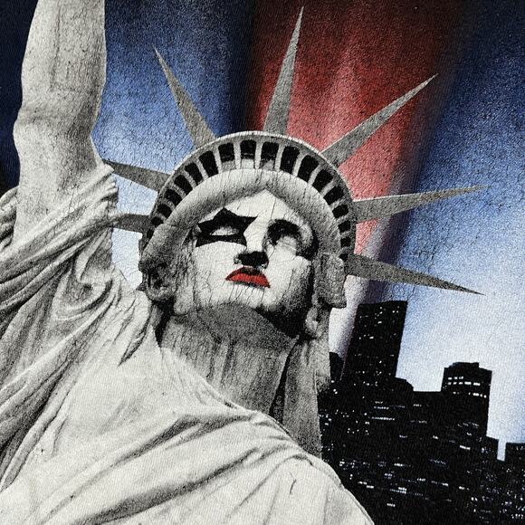 Kiss T Shirt Mens L Freedom To Rock Tour Concert Band Short Sleeve Music 2016 - Picture 10 of 13